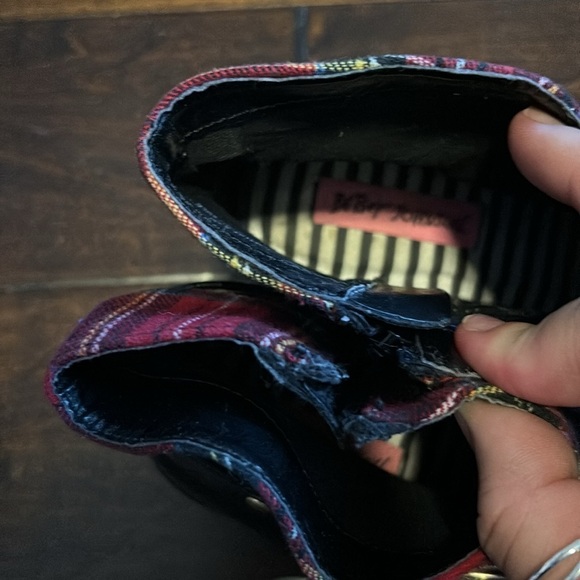 Betsey Johnson Wilma Black Plaid Booties | Gold Buckle | Grunge | Size 6.5 - Picture 5 of 7